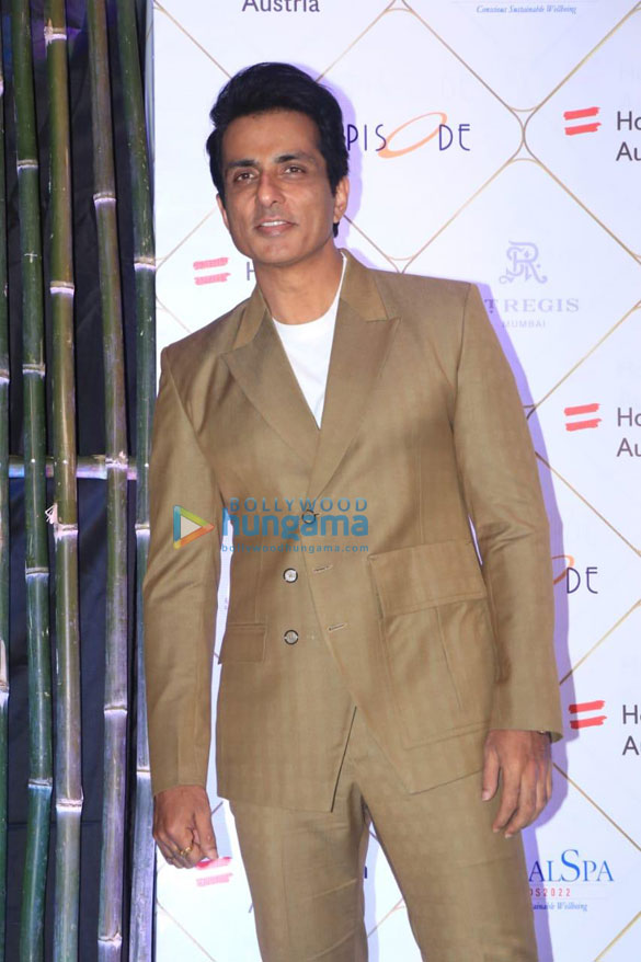 photos celebs attend global spa awards 8899 5