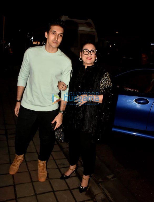 photos govindas wife sunita ahuja snapped with son yashvardan ahuja at hakkasan in bandra 3