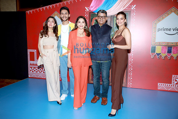photos madhuri dixit gajraj rao ritwik bhowmik bharkha singh and shristi shrivastava spotted promoting maja ma at taj lands end 2