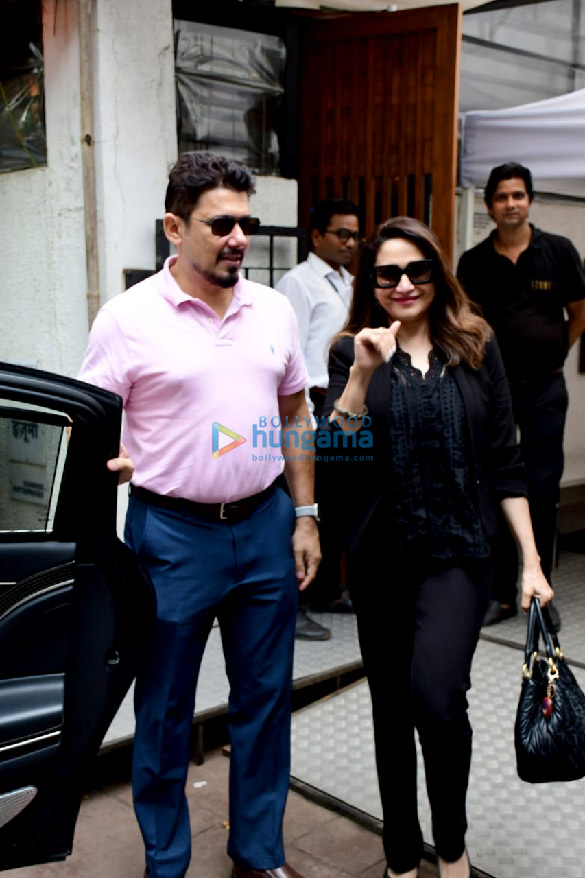 photos madhuri dixit and shriram madhav nene snapped in bandra 3