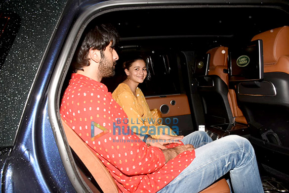 photos ranbir kapoor and alia bhatt spotted at a dubbing studio 1