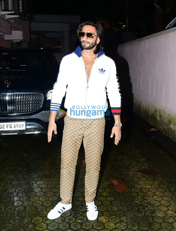 photos ranveer singh snapped at sanjay leela bhansalis office in juhu 2 2