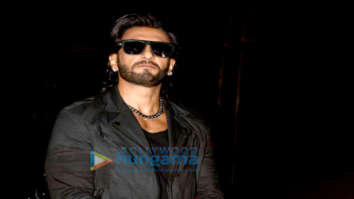 Photos: Ranveer Singh snapped in Mumbai
