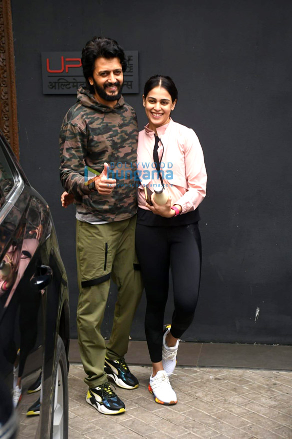 Photos: Riteish Deshmukh and Genelia D’Souza spotted outside gym in Bandra