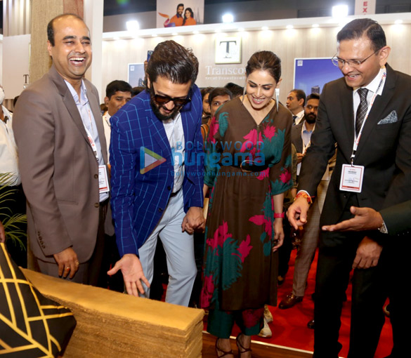 photos riteish deshmukh and genelia dsouza snapped at the inaugural event of homethon property expo 2022 2