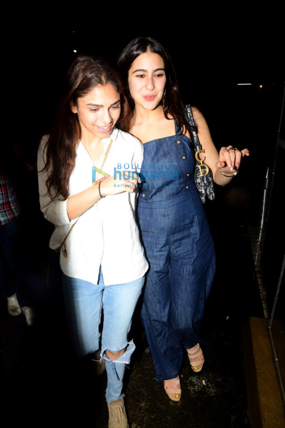 Photos Sara Ali Khan and Sharmin Segal snapped at Bastian in Worli (1 ...