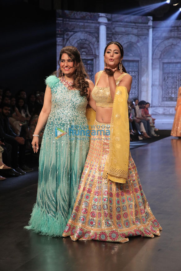 photos sonakshi sinha zaheer iqbal and others snapped attending the bombay times fashion week 2022 0055889 1