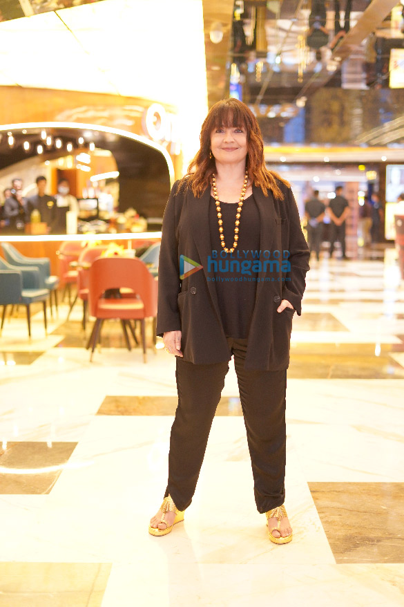 photos sunny deol and pooja bhatt snapped for the promotions of chup at inox inorbit mall 5