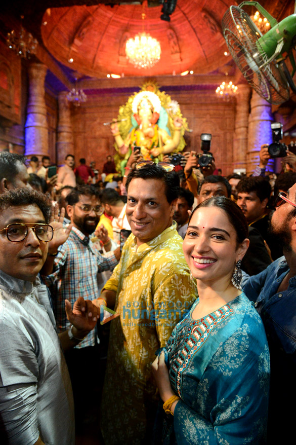 photos tamannaah bhatia and madhur bhandarkar snapped at lalbaugcha raja to seek blessings after of babli bouncer trailer launch 4