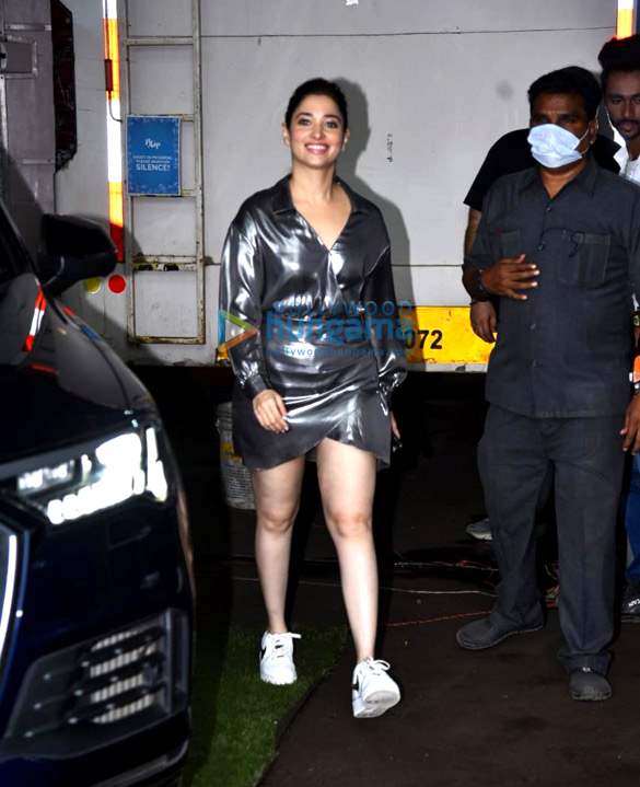 Photos Tamannaah Bhatia Snapped In Juhu For A Shoot (5) | Tamannaah ...