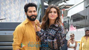 Photos: Varun Dhawan, Kriti Sanon and Amar Kaushik snapped shooting for their film Bhediya