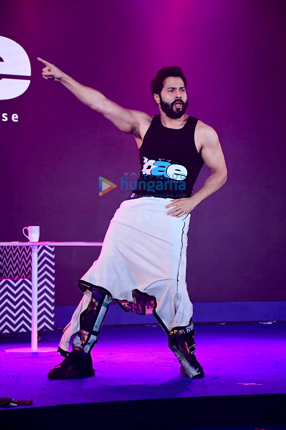photos varun dhawan snapped at prime video event at jw marriott in juhu 3