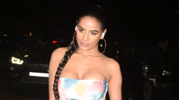 Poonam Pandey’s sexy tie die outfit
