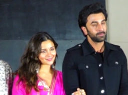 Ranbir Kapoor and Alia Bhatt snapped with the team of Brahmastra