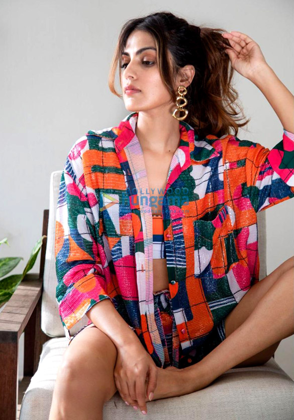 rhea chakraborty 1 17