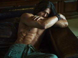 Shah Rukh Khan claims his team made him feel shy during shirtless photoshoot for Pathaan