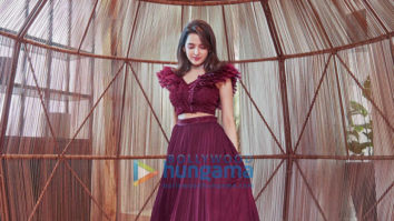 Celebrity Photos of Shirley Setia