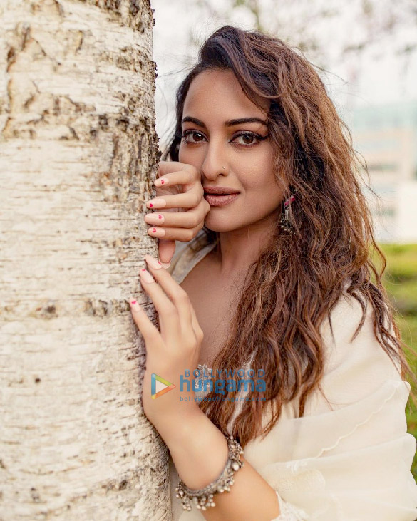 sonakshi sinha 2 93