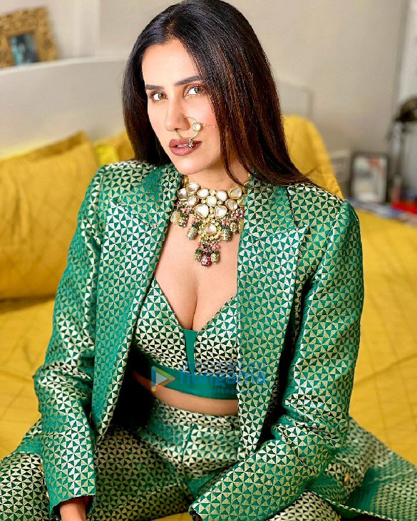 sonnalli seygall 7 2
