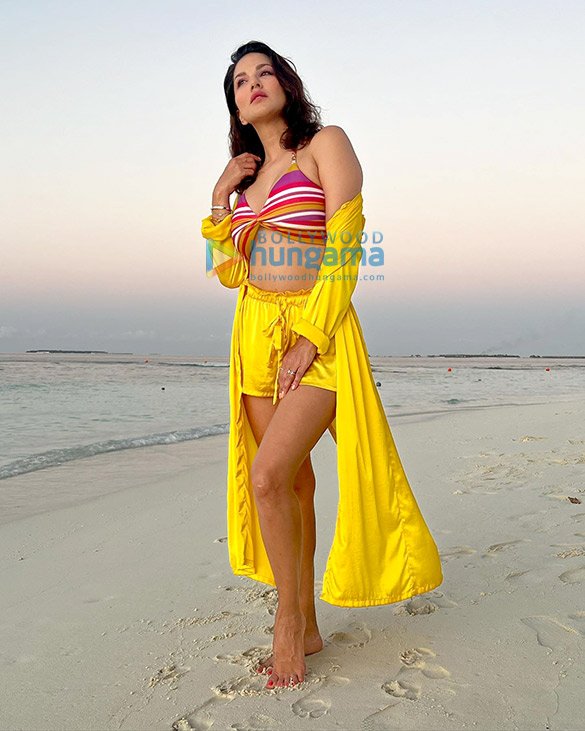 sunny leone 4 24