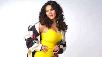 Sunny Leone tells the SECRET behind her Instagram posts | Bollywood Hungama
