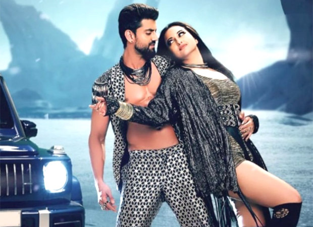 ‘Blockbuster’ song out: Electric chemistry between Sonakshi Sinha and Zaheer Iqbal is refreshing; watch