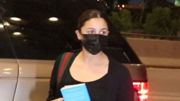 Alia Bhatt rocks the all-black comfy maternity airport look