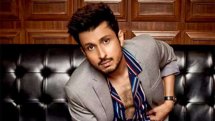 Amol Parashar’s Super Cool Rapid Fire on Alia Bhatt, ‘Tripling 3’ & pick up lines Amol Parashar’s Super Cool Rapid Fire on Alia Bhatt, ‘Tripling 3’ & pick up lines
