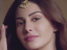 Amyra Dastur defines beauty in blue lehenga