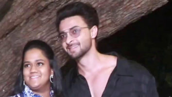 Arpita Khan and Aayush Sharma poses together for paps