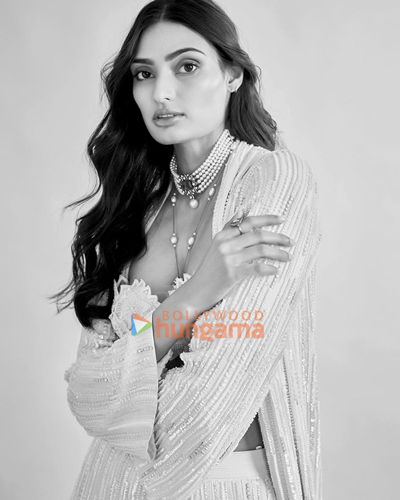 athiya shetty 3 17
