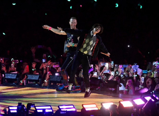 BTS’ Jin joins Coldplay for ‘The Astronaut’ performance in Argentina; Chris Martin kisses him and says, “feel so grateful for this relationship’ BTS’ Jin joins Coldplay for ‘The Astronaut’ performance in Argentina; Chris Martin kisses him and says, “feel so grateful for this relationship’