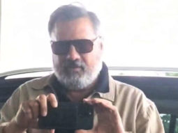Boman Irani’s fun banter with paps at the airport