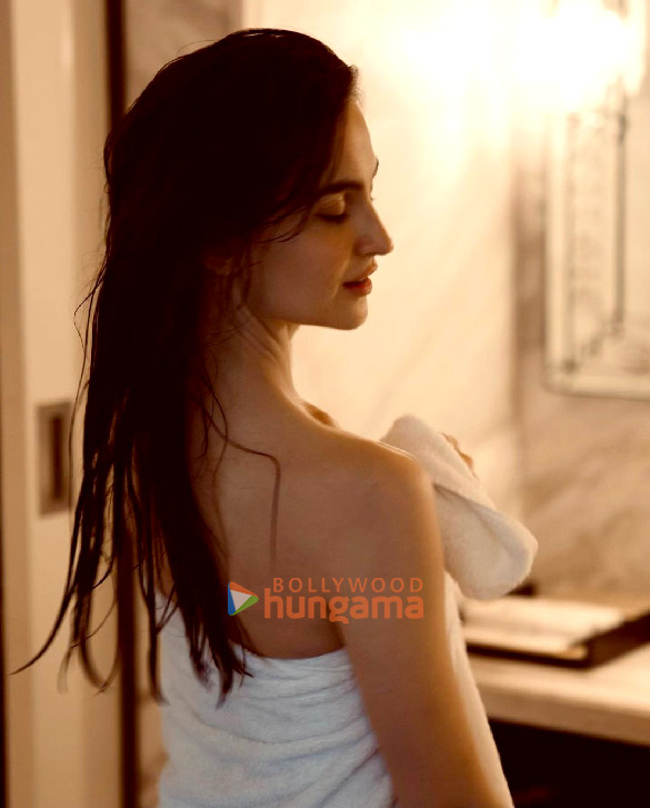 elli avrram 1 45