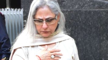 Jaya Bachchan miffed with paparazzi again; chases them out of Bachchan residence
