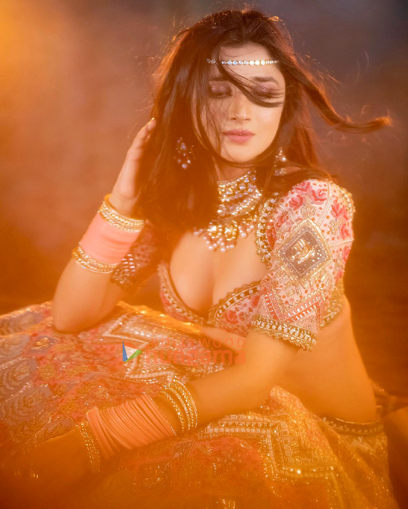 kanika mann 1 2