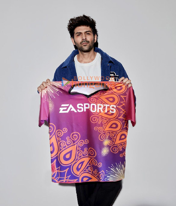 kartik aaryan 3 28