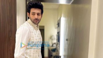 Celeb Photos Of Kartik Aaryan