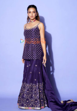 Celebrity Photos of Kriti Kharbanda