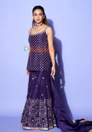 Celebrity Photos of Kriti Kharbanda