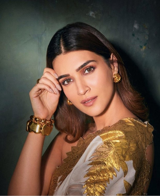 Kriti Sanon left her fans bedazzled in ivory and golden saree at Ayushmann Khurrana’s Diwali bash