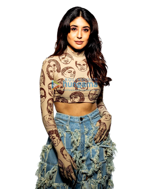 kritika kamra 9 2