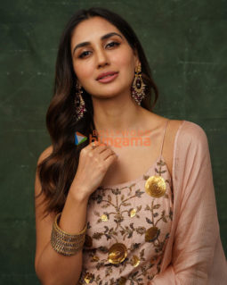 Celebrity Photos of Nikita Dutta