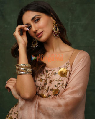 Celebrity Photos of Nikita Dutta