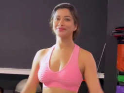 Nyra Banerjee gives solid Monday Motivation!