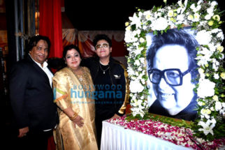 Photo: Celebs grace musical tribute for Bappi Lahiri at a Durga puja celebration