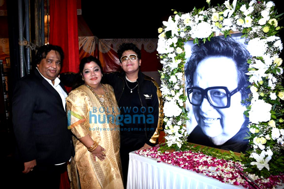 photo celebs grace musical tribute for bappi lahiri at a durga puja celebration 1
