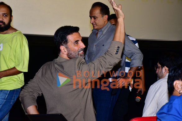 photos akshay kumar snapped at ram setu song launch in mumbai 1
