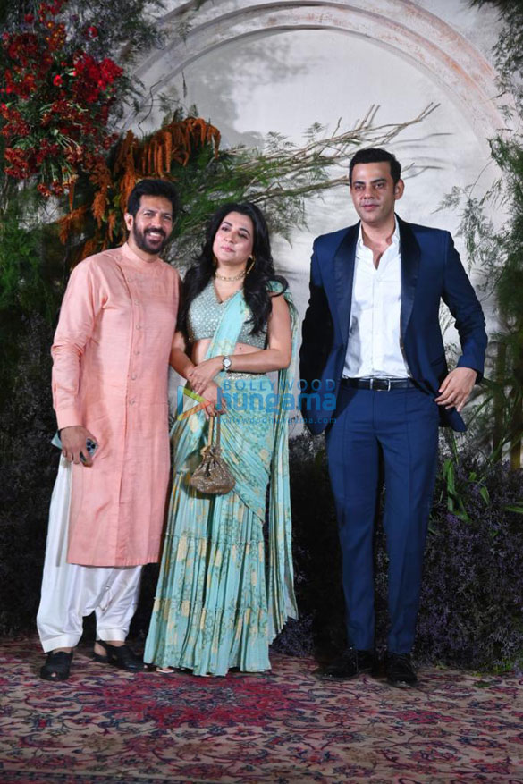 Photos Ali Fazal and Richa Chadha snapped at their wedding reception along with other celebs final (5)