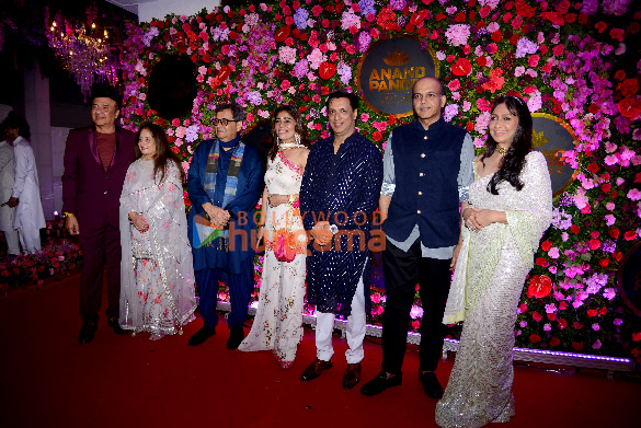 photos amitabh bachchan hrithik roshan and others snapped attending anand pandits diwali bash 20